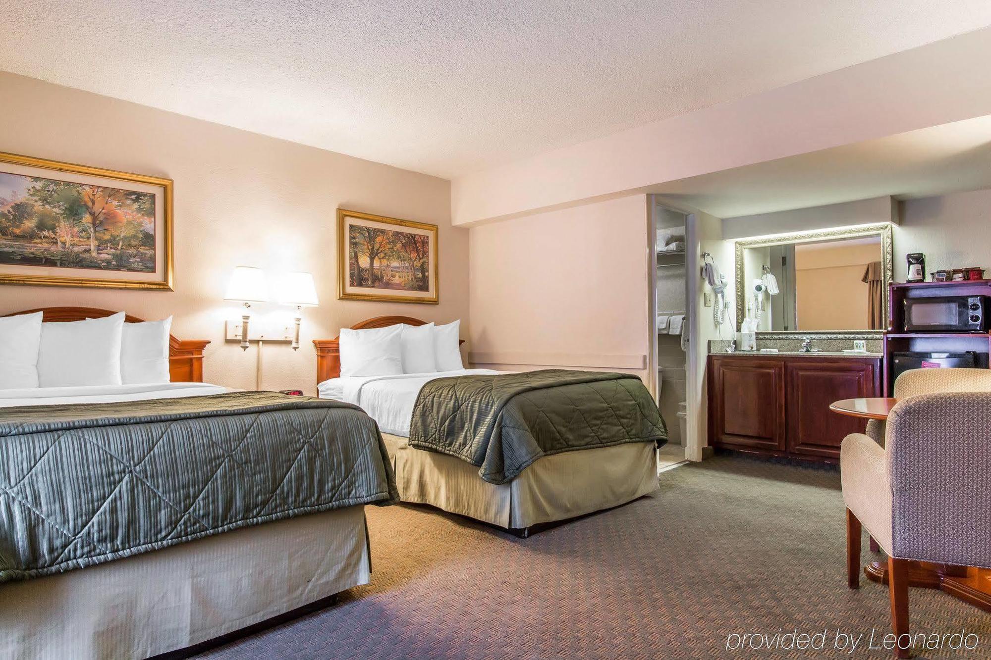 Quality Inn Savannah Historic District Dış mekan fotoğraf