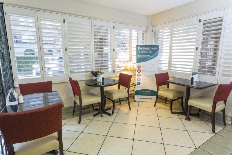 Quality Inn Savannah Historic District Dış mekan fotoğraf