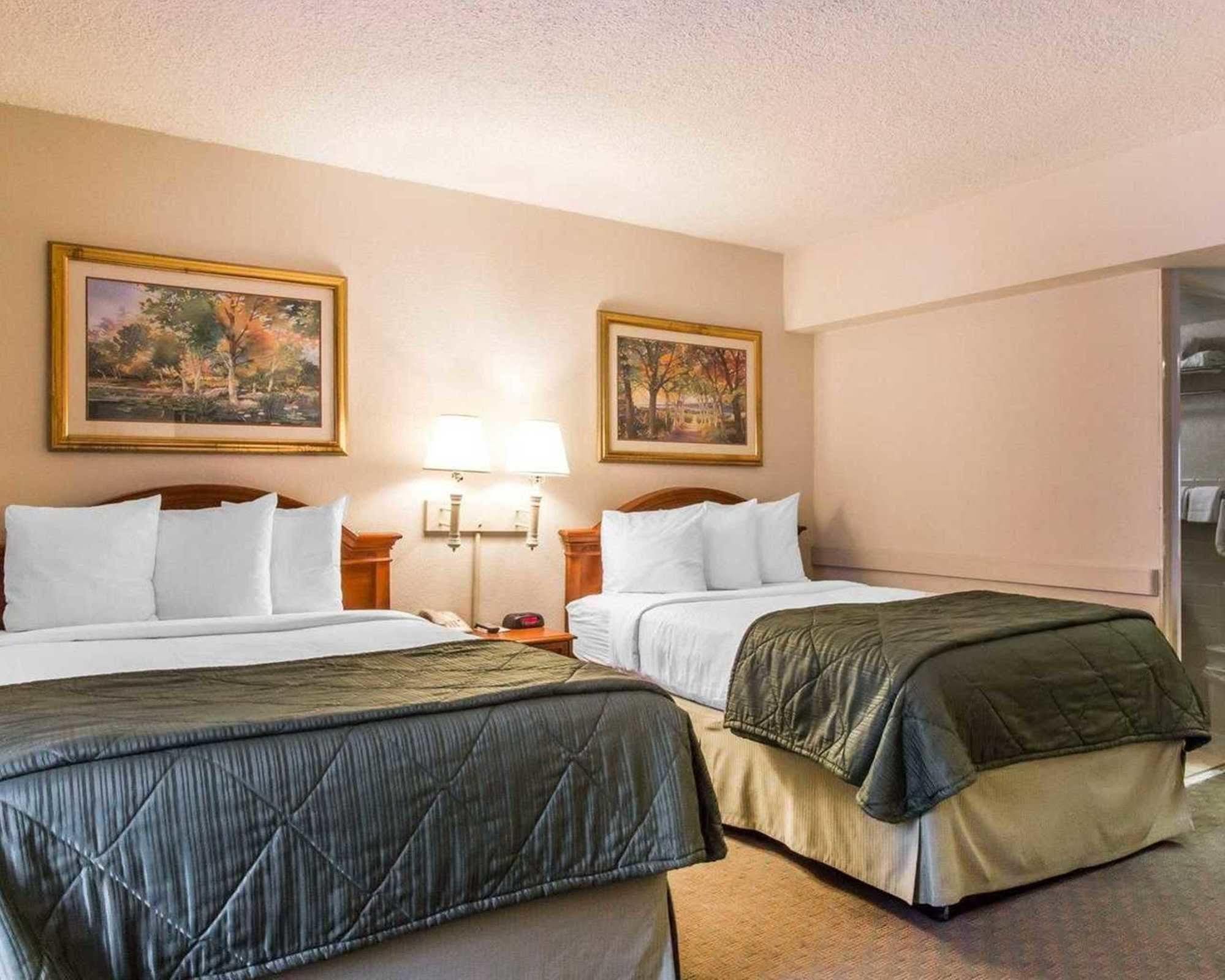 Quality Inn Savannah Historic District Dış mekan fotoğraf